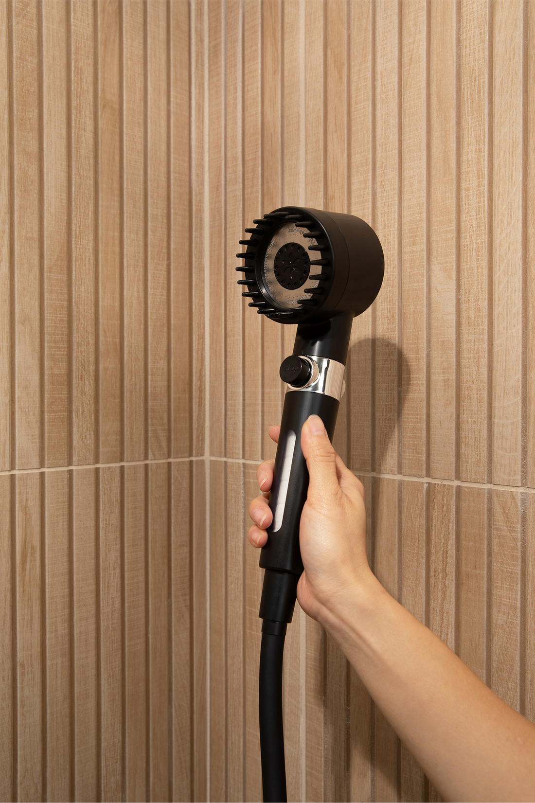 POMME DE DOUCHE FILTRÉE À MASSAGE MINERALSTREAM